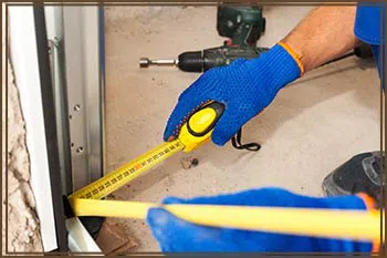 SOS Garage Doors Point Lookout, NY 516-780-9050 - maintenance-cont-gr-02m